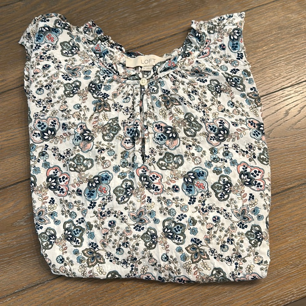 Loft long sleeve floral‎ blouse